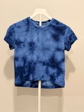 Lululemon Train to Be Shibori Crop Top Regatta Blue Size 4